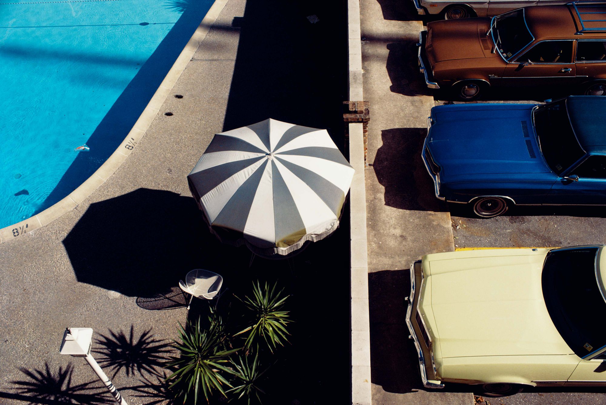 Exhibitions: Guy Bourdin | KYOTOGRAPHIE