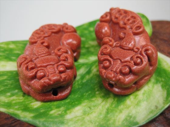 楽天市場】【置物：貔貅ペア（ヒキュウ）】ゴールドストーン : 天然石
