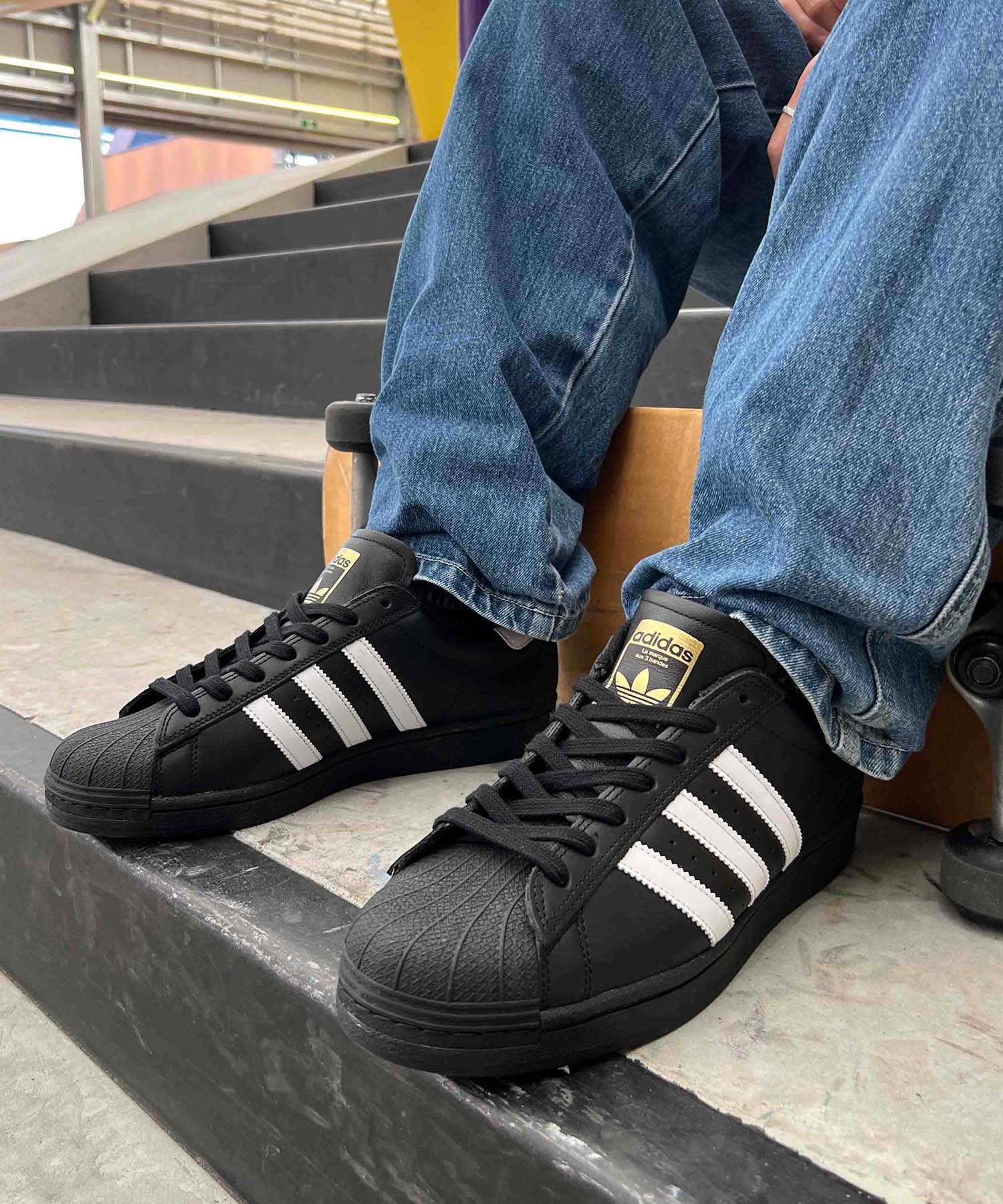 adidas skateboarding アディダス スケートボーディング スニーカー