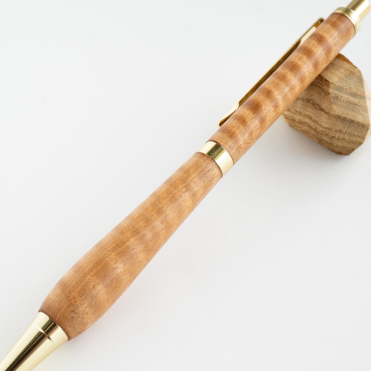 木軸シャーペン】トチ 縮み杢（ちぢみもく）/0.5mm シャープペンシル