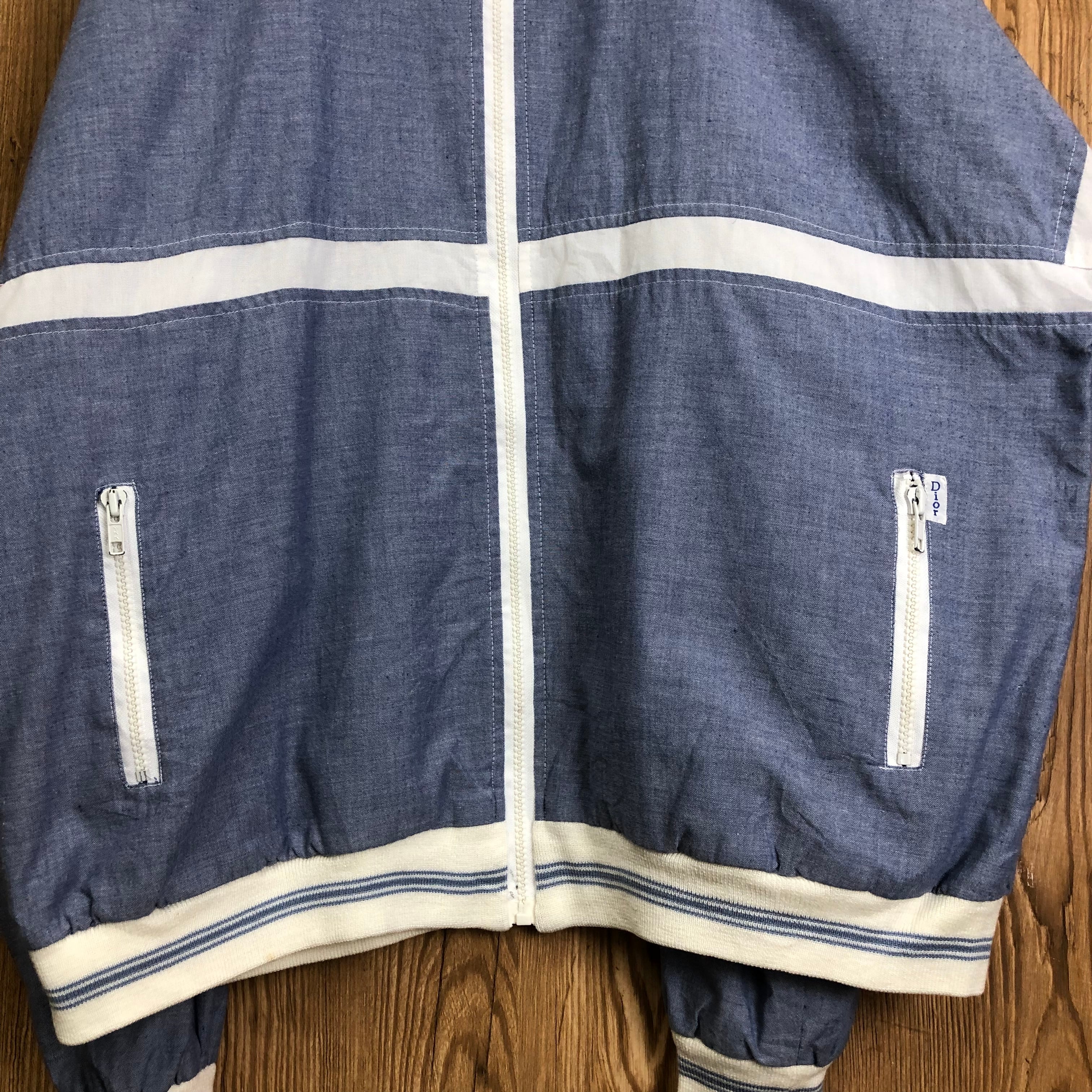 eb56a64d5d82e12548840bed0de675