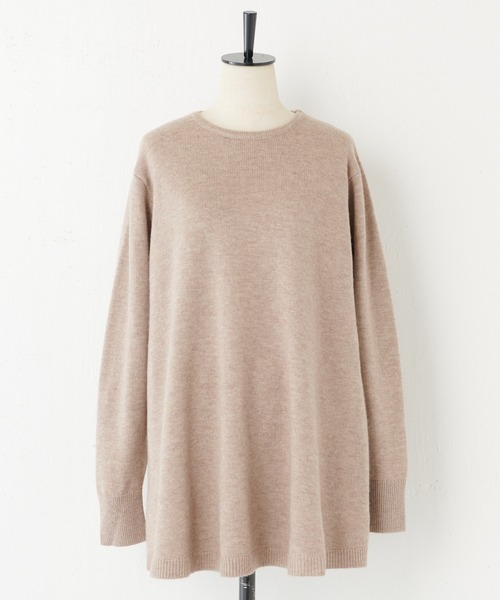 BEARDSLEY（ビアズリー）の「後ろに鮮やかな刺繍を施した裾モール刺繍