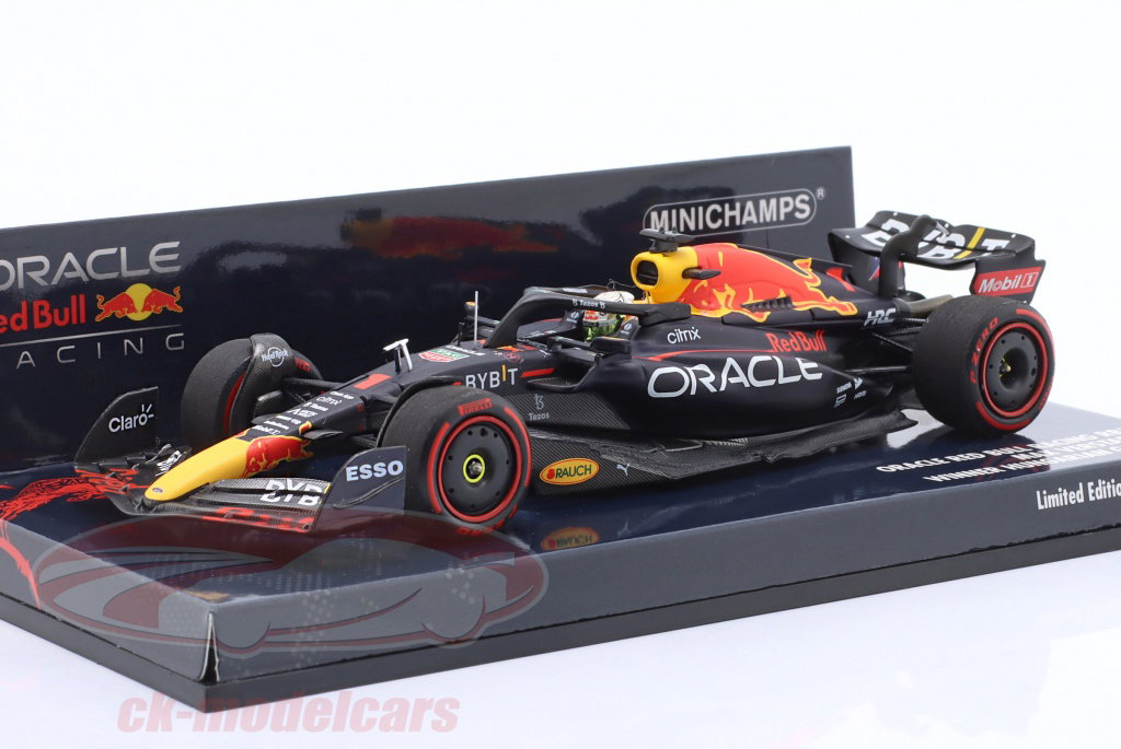 Minichamps 1:43 M. Verstappen Red Bull RB18 #1 Winner Hungary GP