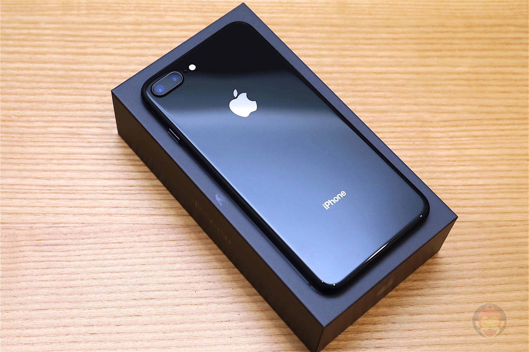 iPhone 8 Plus スペースグレイモデル 外観レビュー | ゴリミー