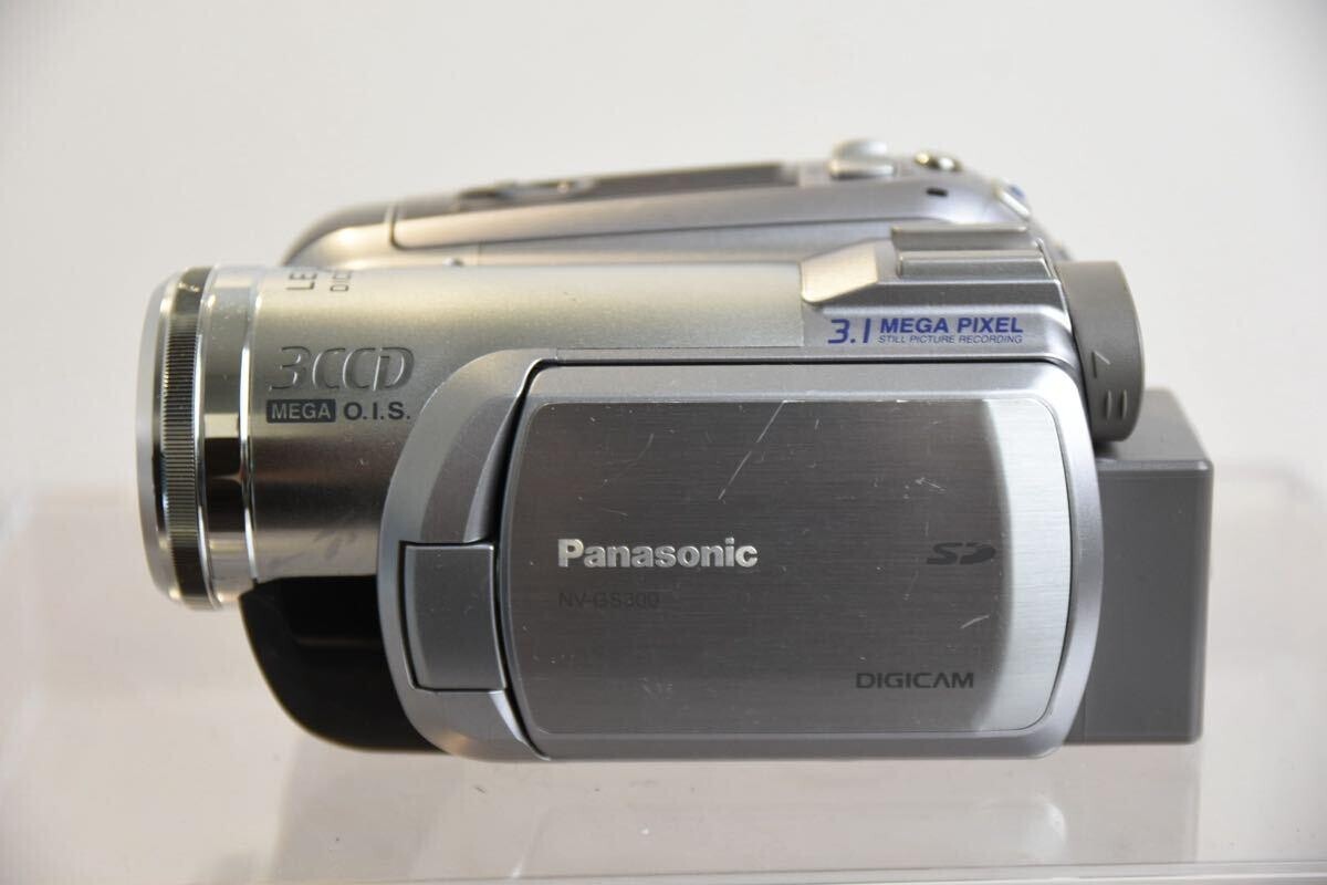 パナソニック Panasonic デジタルビデオカメラNV-GS300-S 概要