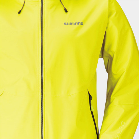 伸縮性・耐久性があってオシャレ。シマノの本格レインウェア「XEFO