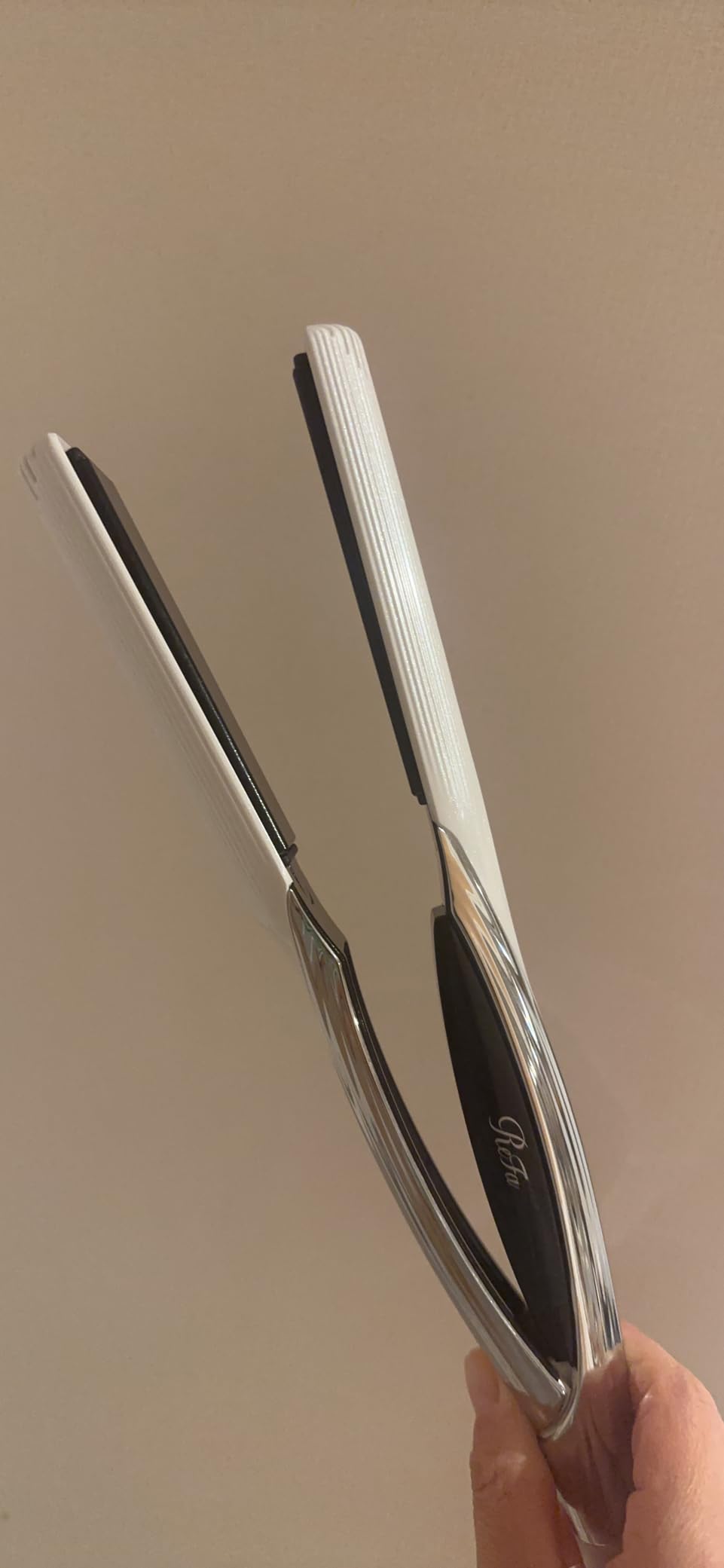 リファ(ReFa) Official Store ExclusiveReFa BEAUTECH STRAIGHT IRON