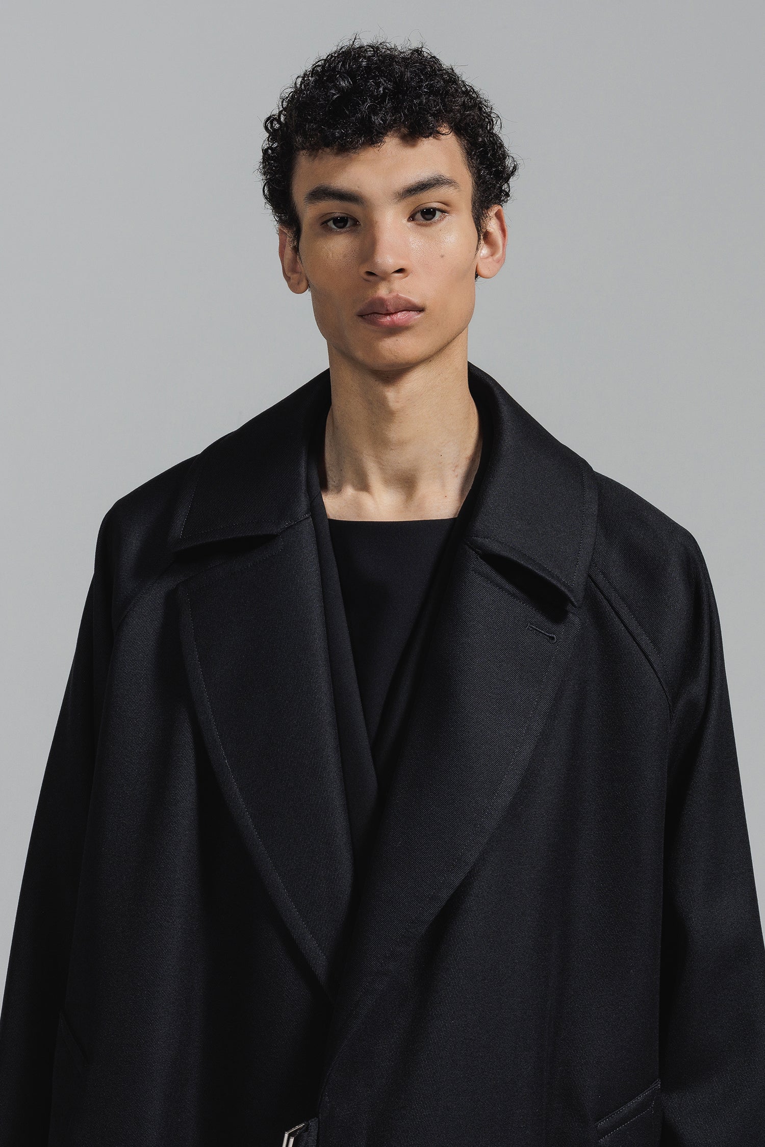 追加生産分] WOOL GABARDINE TIELOCKEN COAT | ウールギャバジンタイ