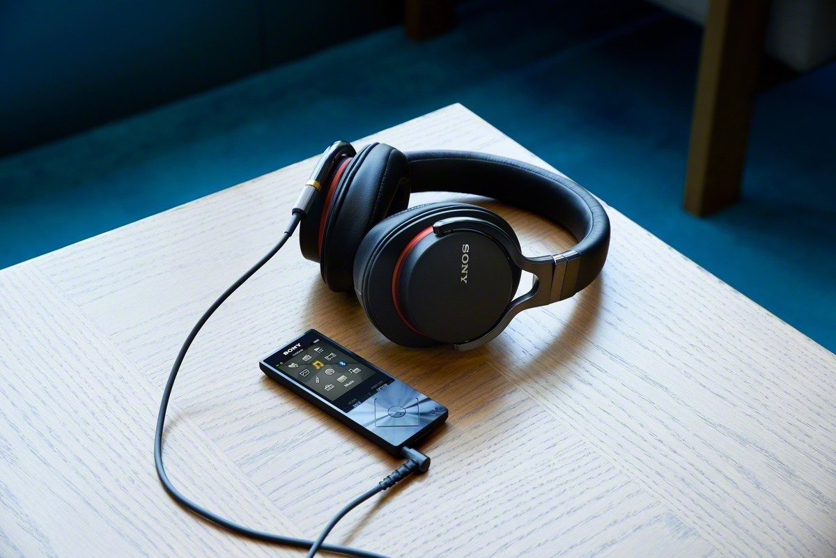 Amazon.co.jp: ソニー SONY ヘッドホン MDR-1A : ハイレゾ対応 密閉型