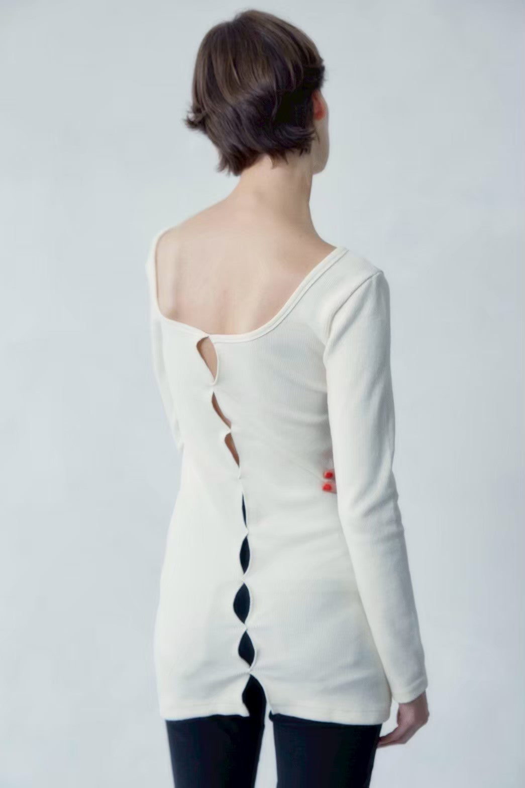 holed top b / BLACK – SHISHIKUI