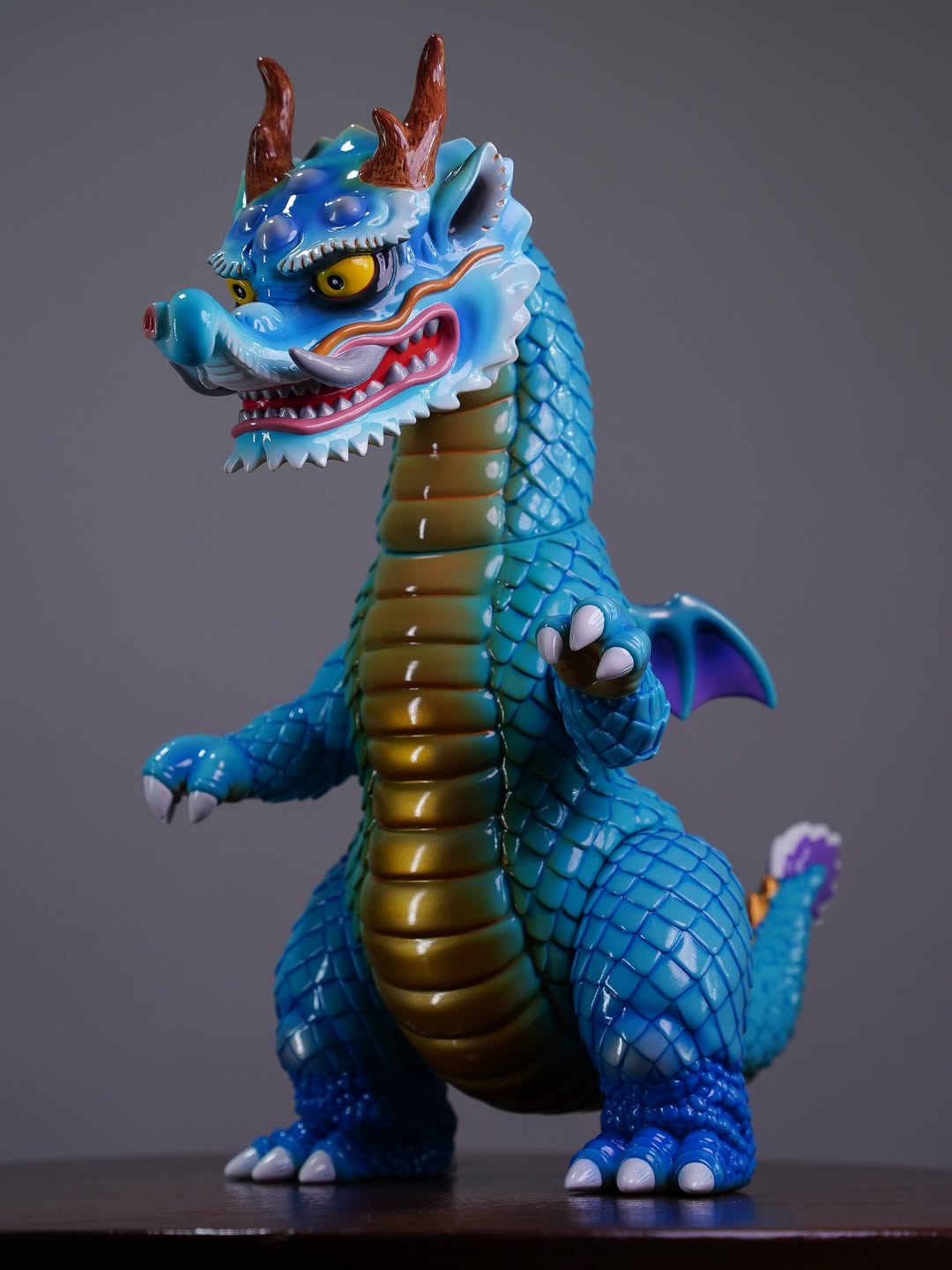 2016年1月31日23時よりKIKKAKE TOYが鉄猿2号のカラフルな新色を発売