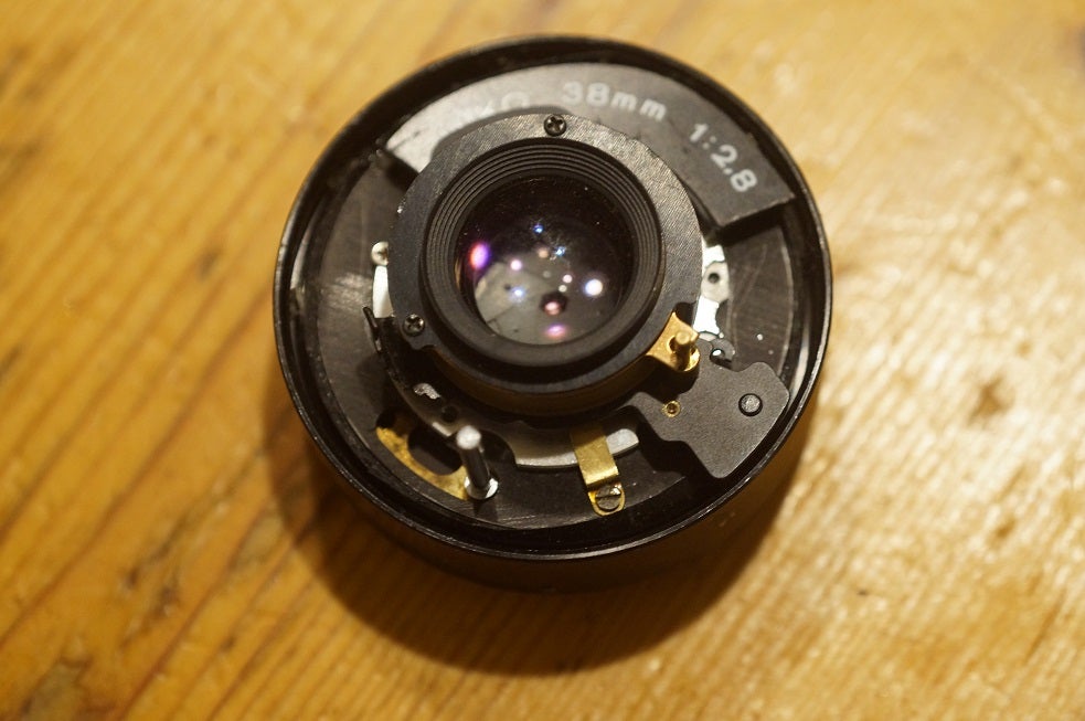 NEXで嗜む オリンパス AFL-S ZUIKO 35mm F2.8 ピカソ | 亀兵団斯く戦へり