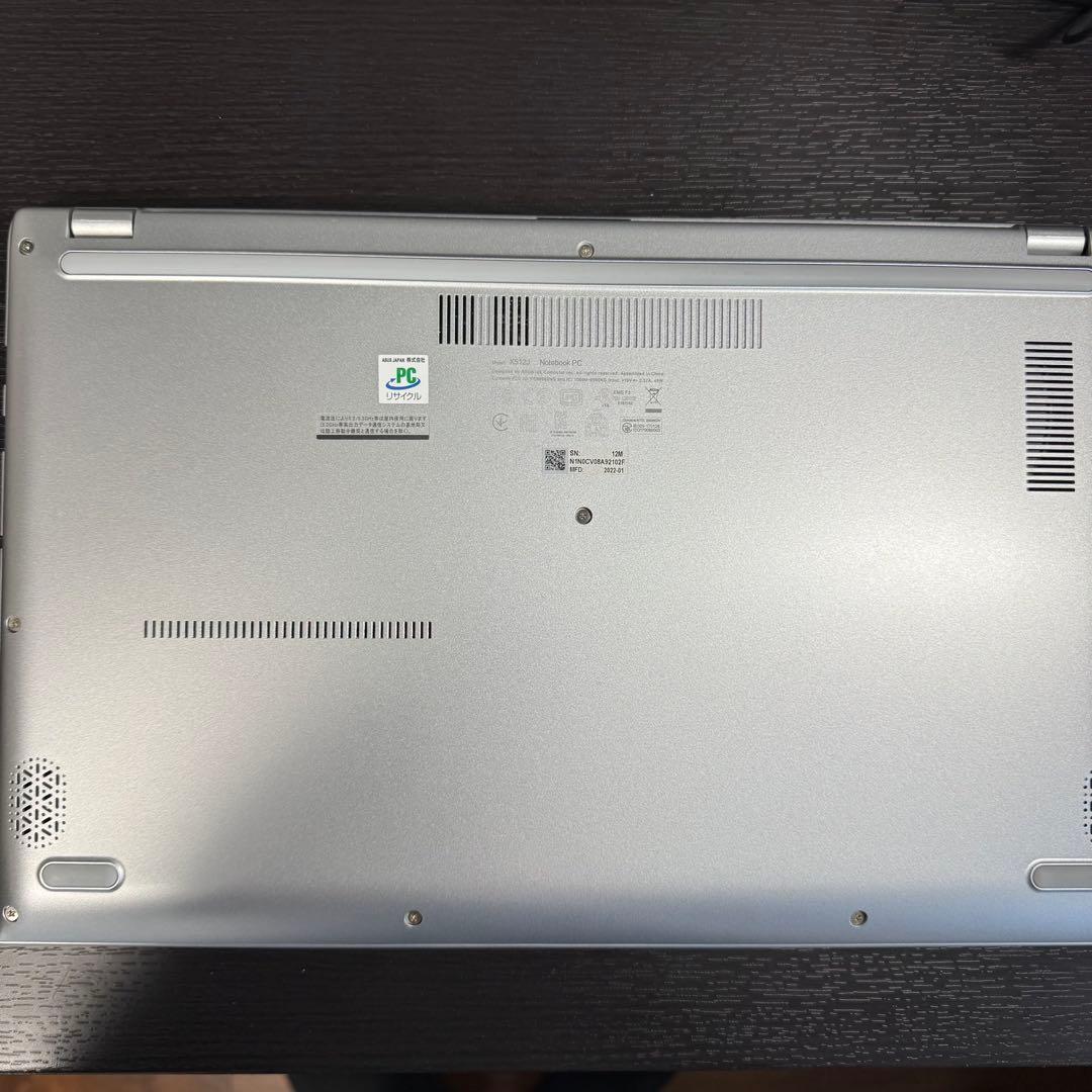 ASUS X512J core i3 ノートパソコン