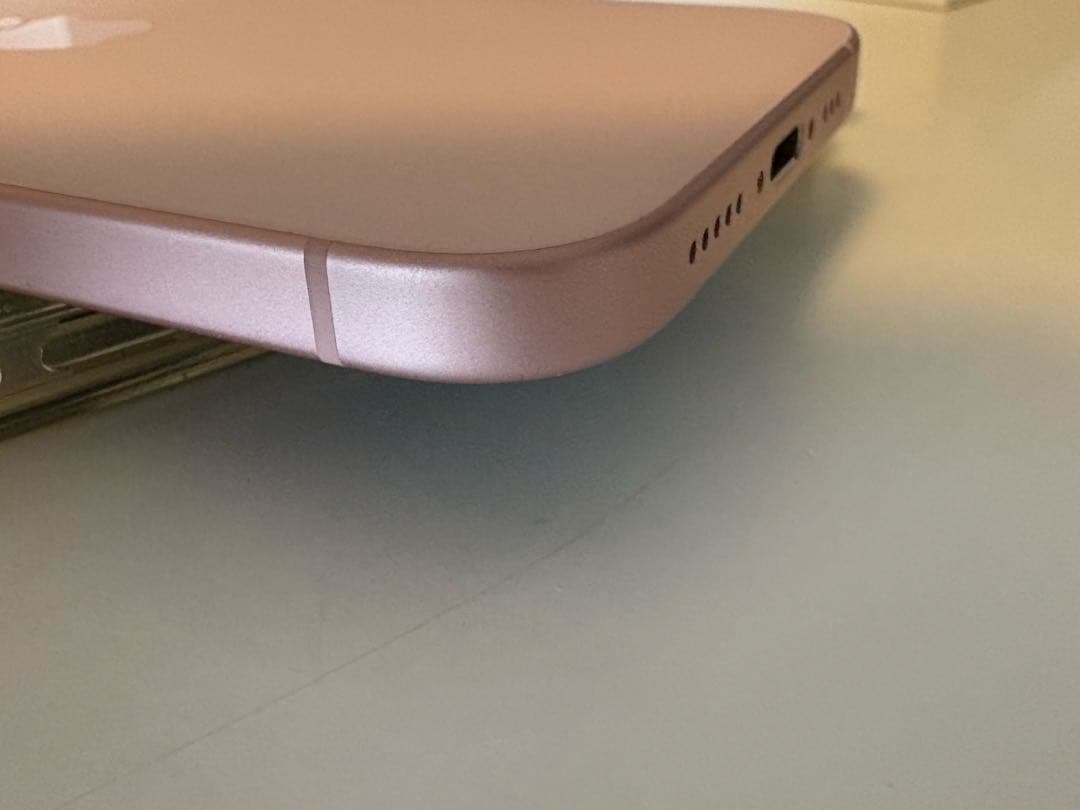 Apple iPhone 15 ピンク 128GB バッテリー100%