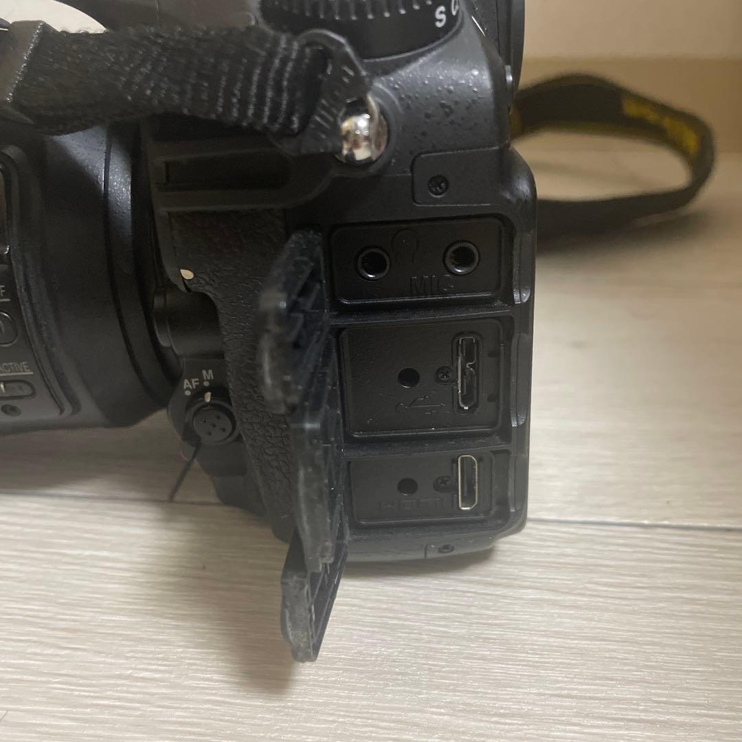 Nikon D810 デジタルカメラ 本体とレンズ付き