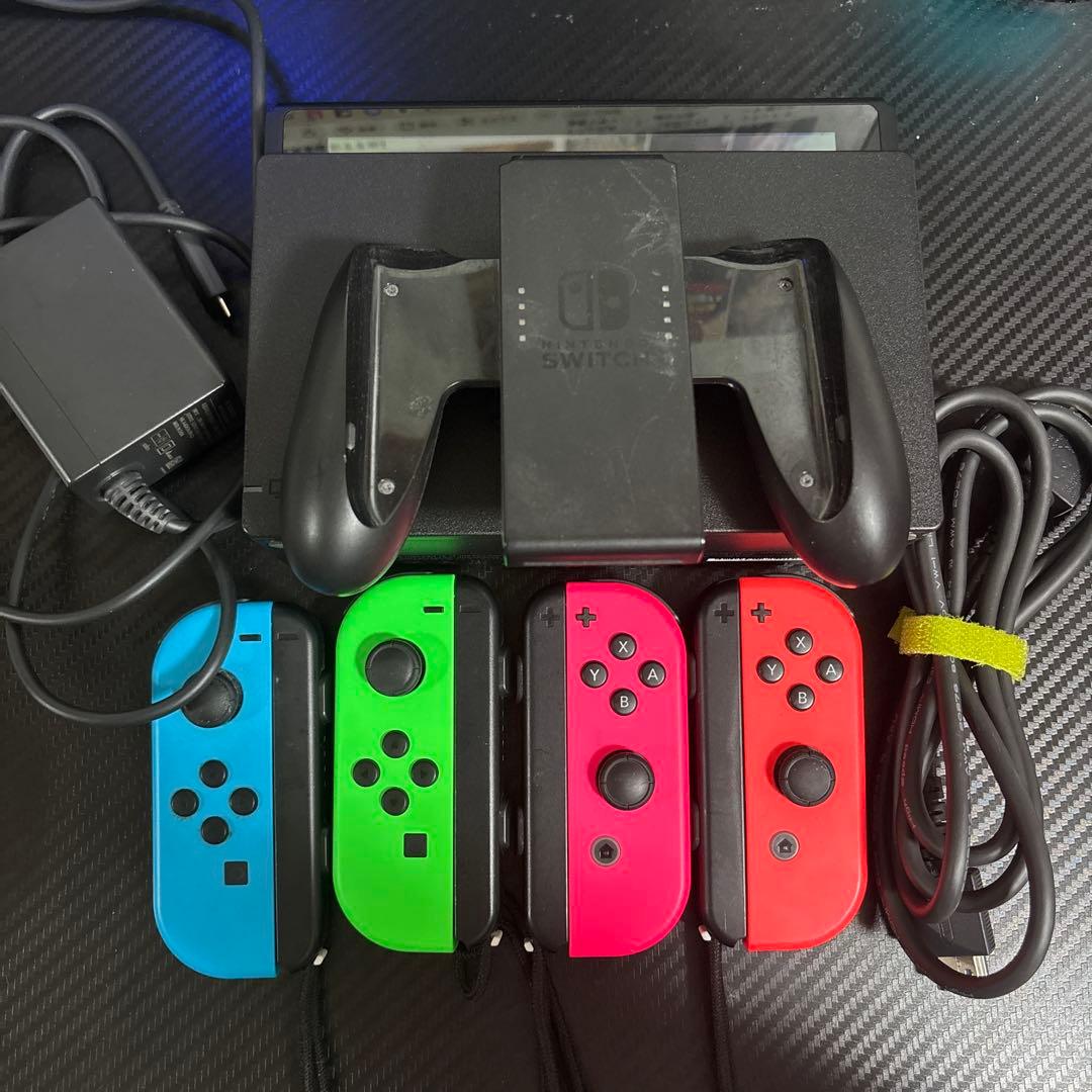 Nintendo Switch 本体とジョイコンセット Nintendo Switch 本体【Joy-Con(L) ネオンブルー/(R) ネオンレッド