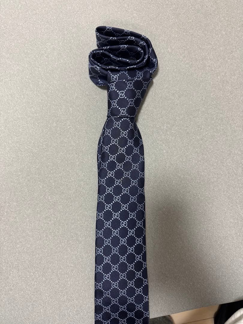 GUCCI ネイビー GGパターン ネクタイ 中古・古着通販】GUCCI (グッチ) GGパターン シルクネクタイ ネイビー