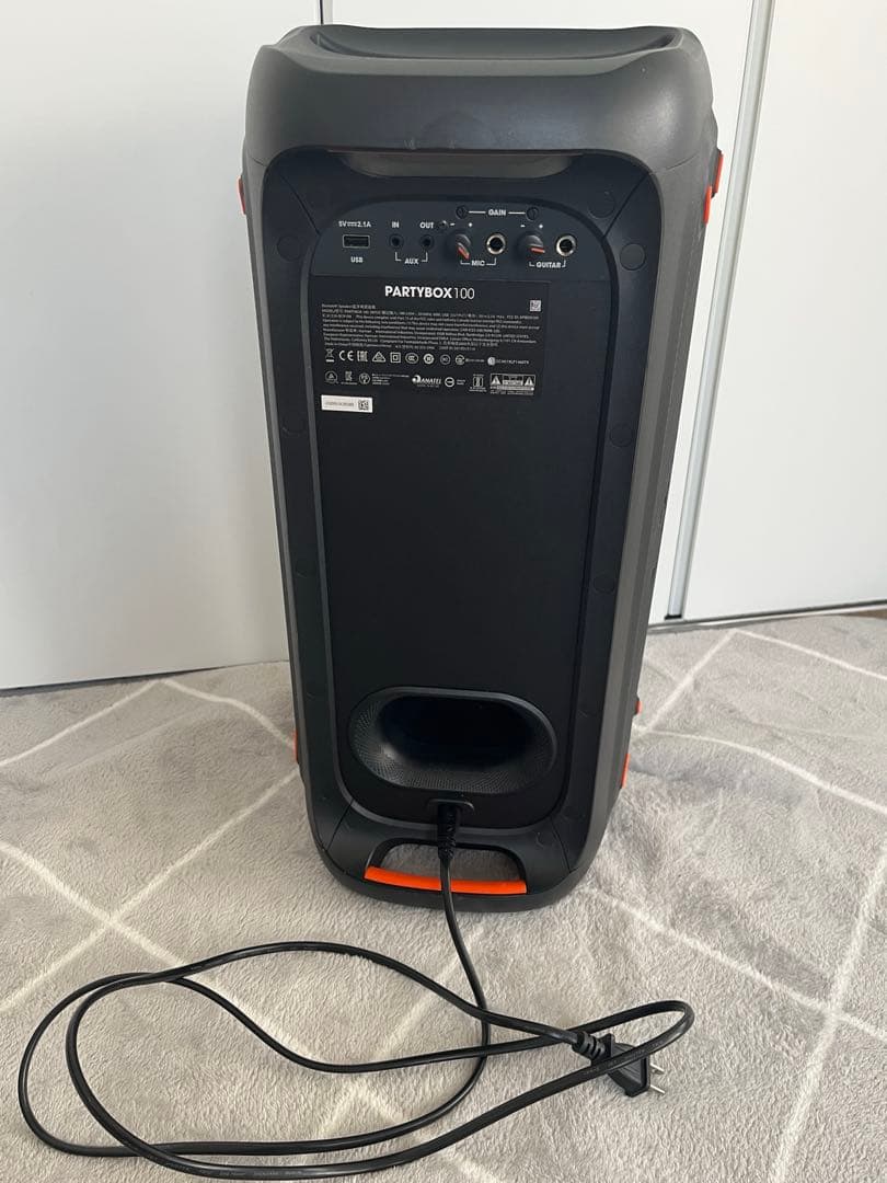 JBL PARTY BOX 100ワイヤレススピーカー Bluetooth対応