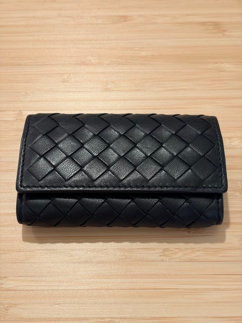 ボッテガヴェネタ イントレチャート レザー ケース 財布 BOTTEGA VENETA（ボッテガ・ヴェネタ） 財布 メンズ ブランド コイン