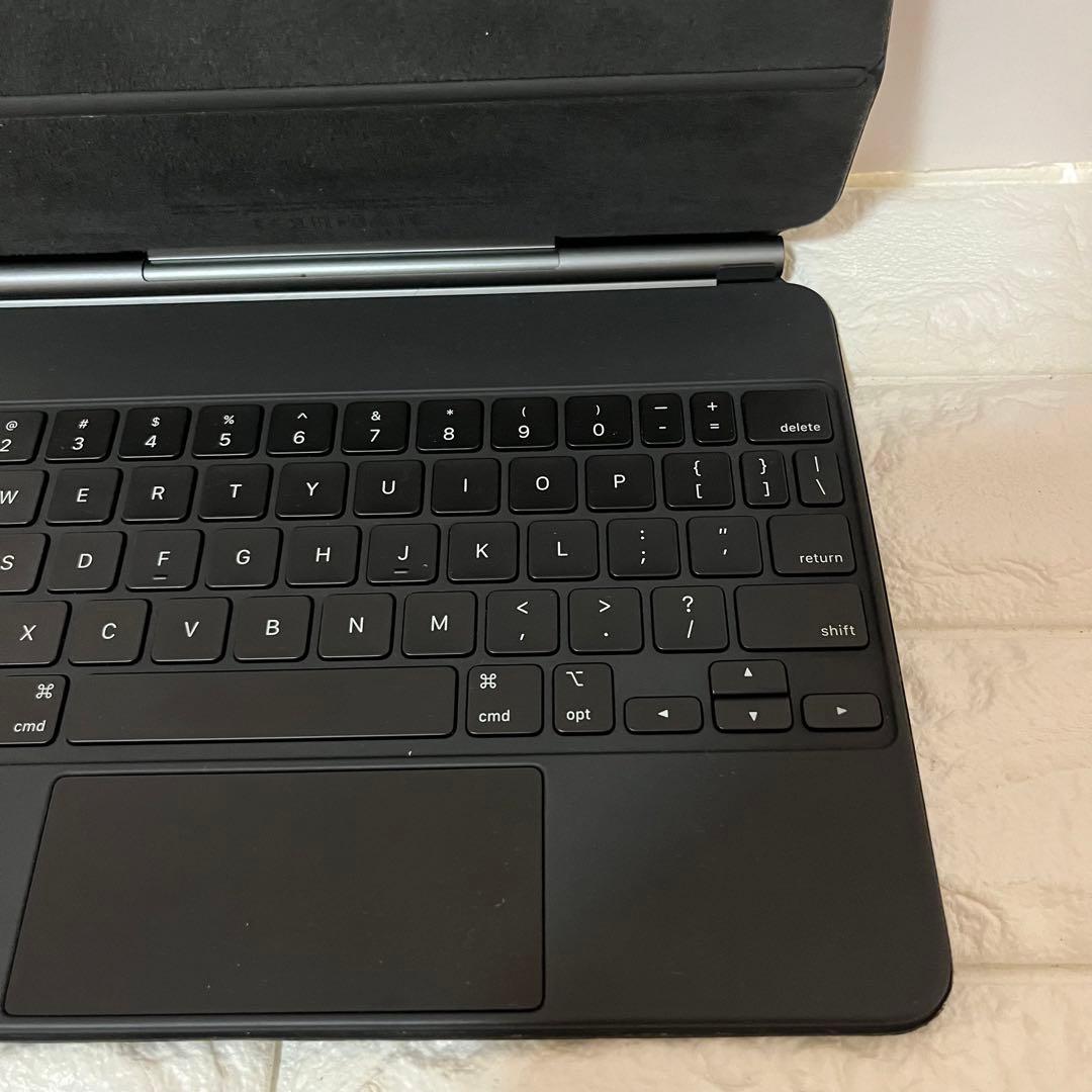 Apple Magic Keyboard 11インチ A2261 02