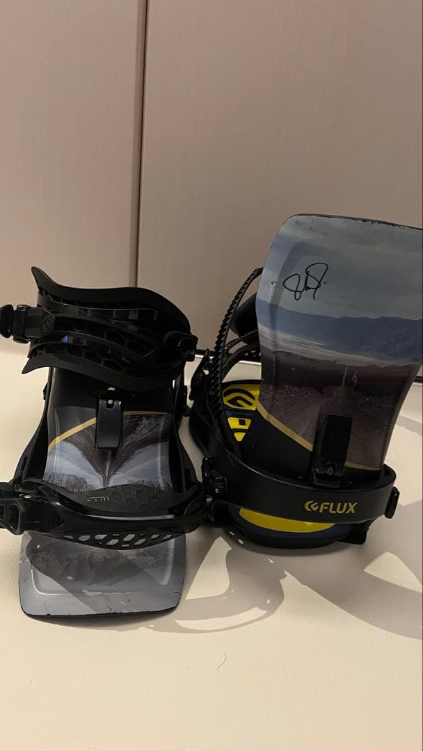 FLUX スノーボードビンディング ブラック/イエロー 楽天市場】イエロー（ブランドフラックス（FLUX））（ビンディング