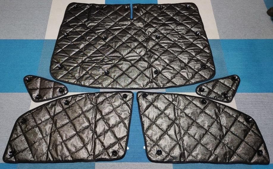 Aizu製VOXY(70系)用シェード(F＆R用)＆ウィンドーバグネット(F用) Aizu製VOXY(70系)用シェード(F＆R用)＆ウィンドーバグネット(F用) Aizu