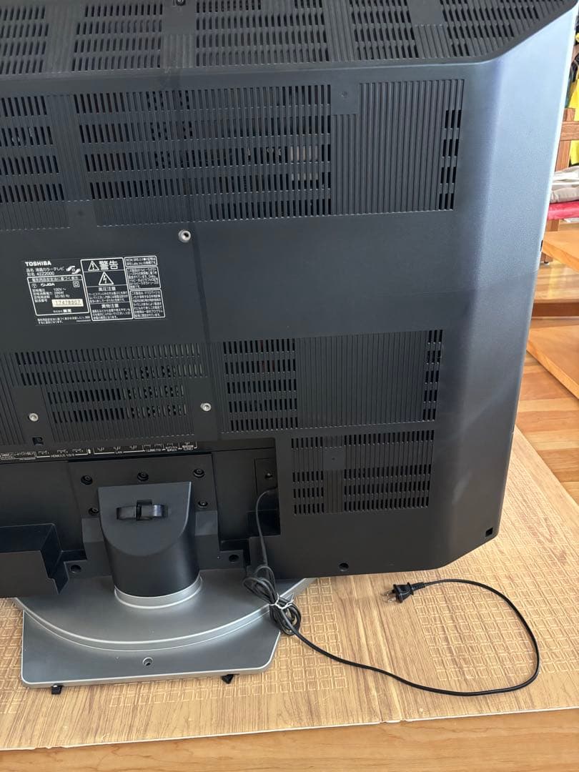 TOSHIBA 液晶カラーテレビ　REGZA 42Z2000