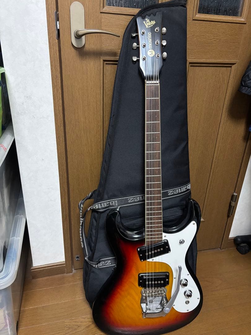 モズライト　エレキギター mosrite (モズライト) エレキギター The Ventures Model 動作確認済み