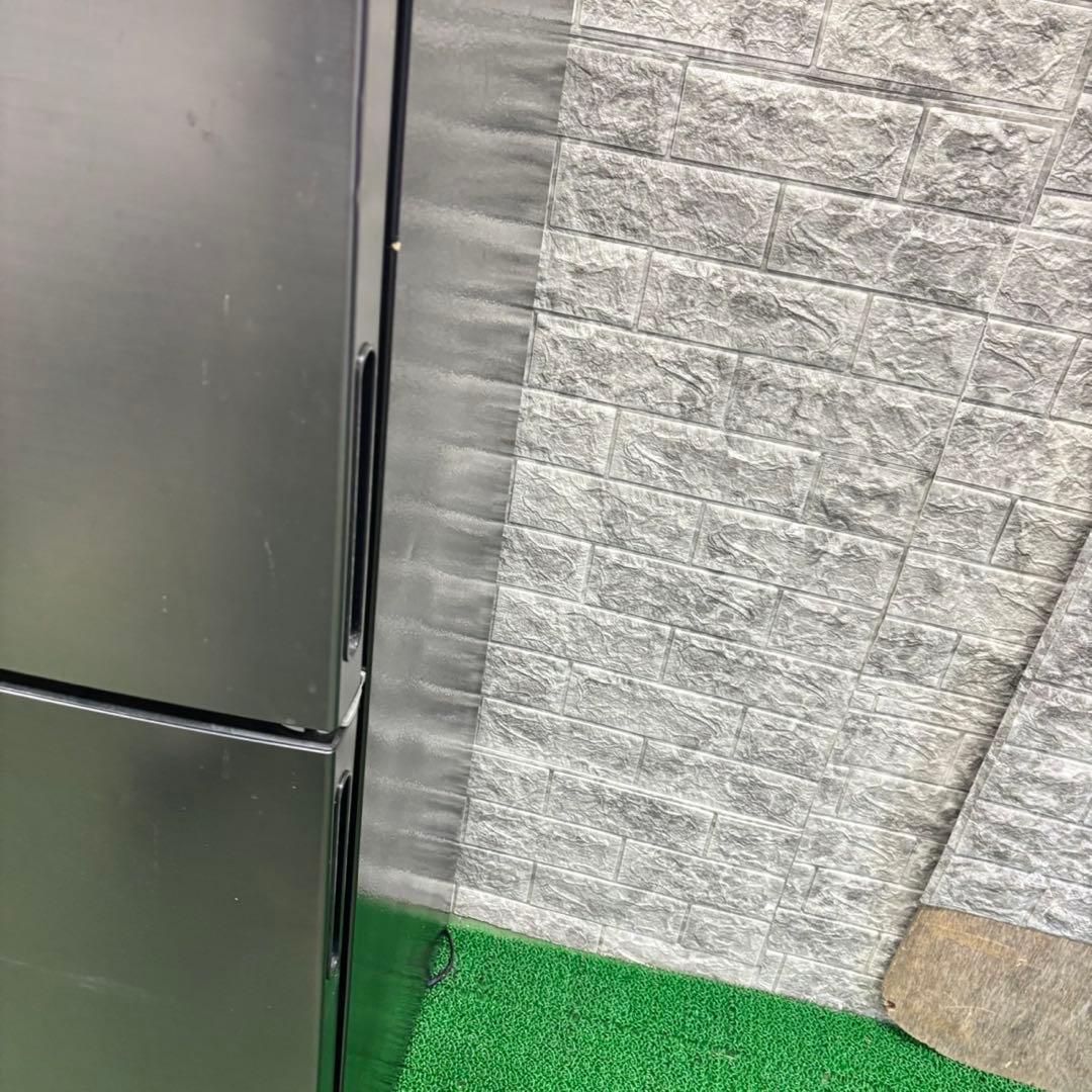 338 冷蔵庫　小型　一人暮らし　右開き　ブラックカラー　美品　洗濯機も有