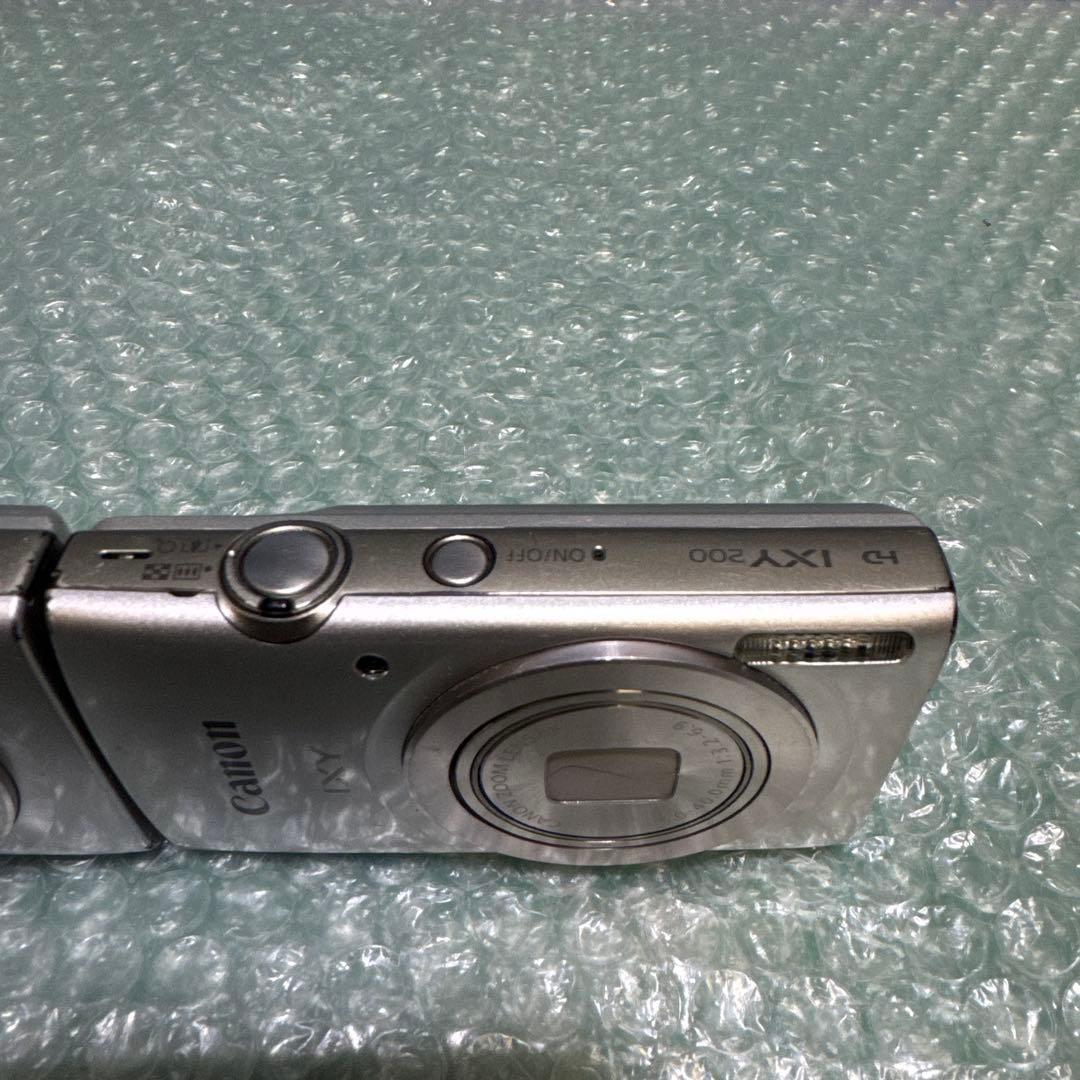 Canonデジカメ IXY200 シルバー ジャンク　2台セット