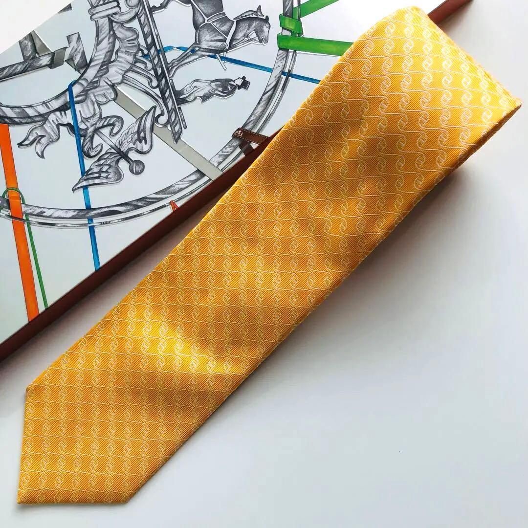 HERMES ネクタイ 紋章柄 オレンジ 楽天市場】HERMES エルメス ネクタイ アニマル オレンジ 馬柄 シルク