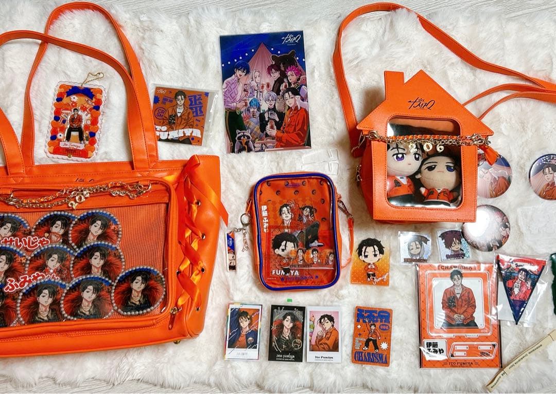 伊藤ふみや　痛バ　アクスタ　ぬいぐるみ　セット 伊藤ふみや 痛バ アクスタ ぬいぐるみ セット ya845.jpg