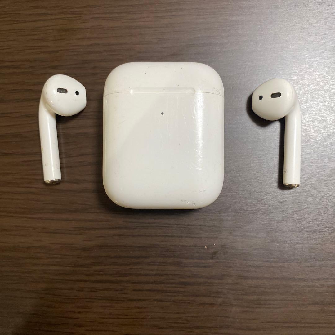 Apple AirPods 第二世代　MMEF2J/A Amazon.co.jp: Apple AirPods(第2世代) : 家電＆カメラ