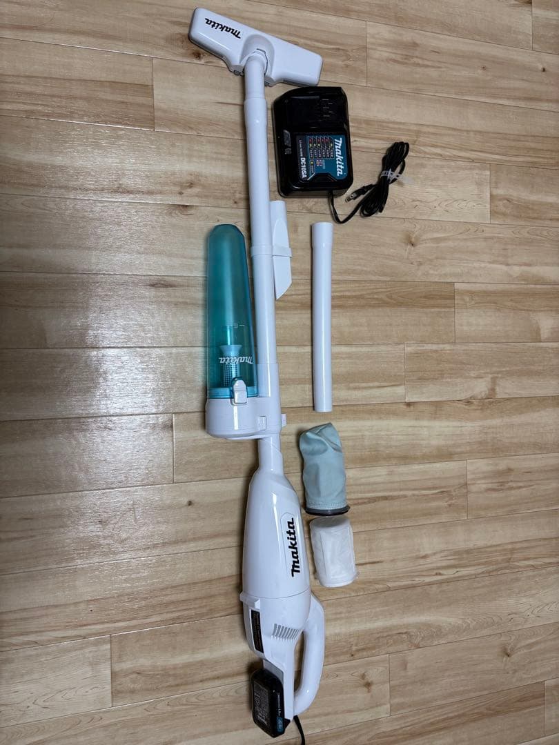 マキタ コードレス掃除機CL108 CL108FDSHW　その他アタッチメント マキタ（makita） CL108FDSHW 充電式クリーナー(掃除機)(カプセル式+