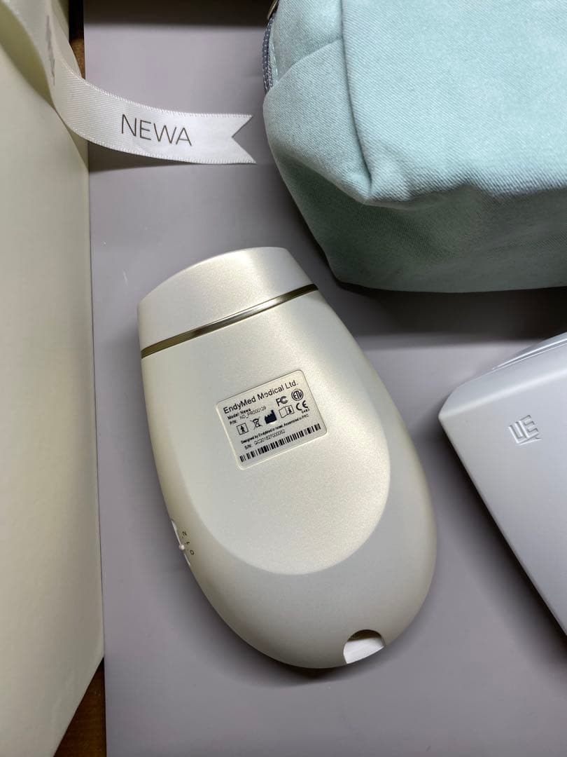 NEWAリフト美顔器 未開封ジェル付き　ニューワリフト ほぼ新品！