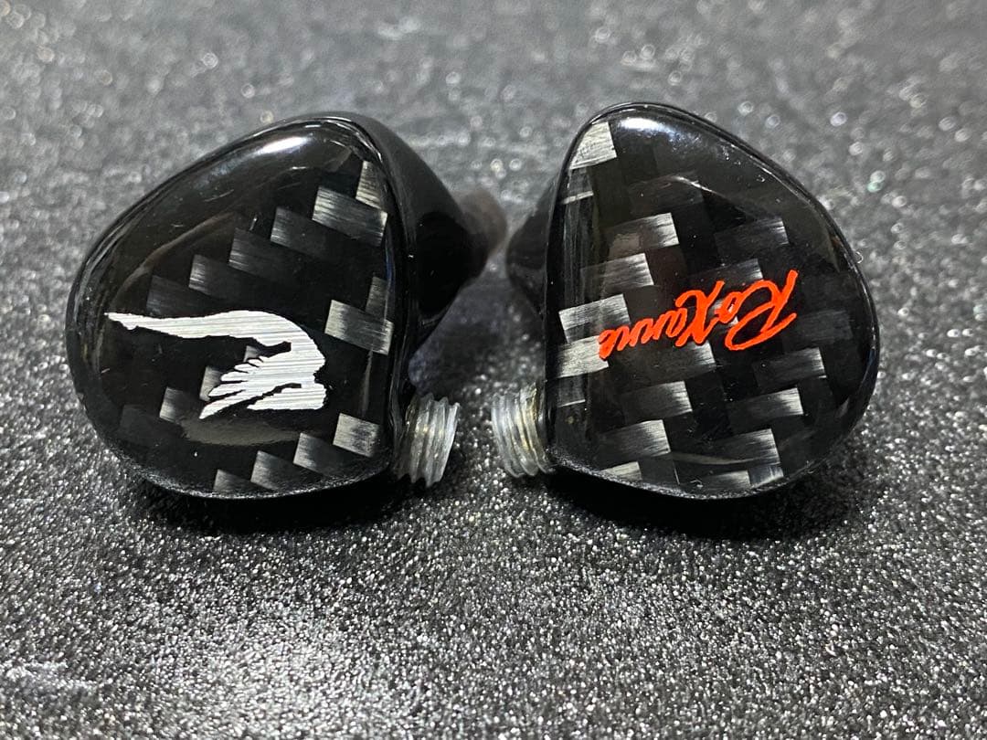 イヤホン JH Audio Roxanne Universal Fit