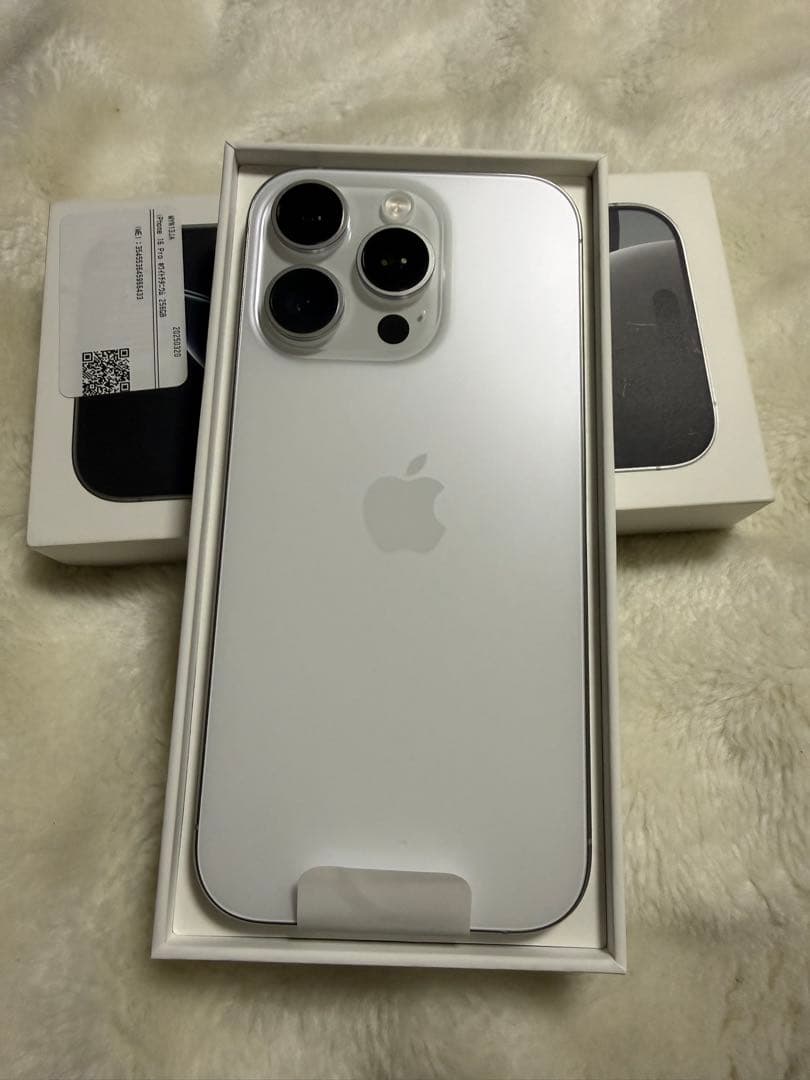 Apple iPhone 16Pro ホワイトチタニウム 限定保証あり iPhone 16 Pro Max 1TB - ホワイトチタニウム（SIMフリー）[整備済製品