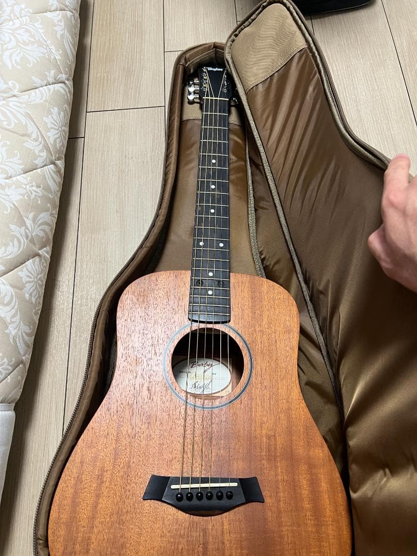 (値下げ)Taylor BT2 Baby Taylor Mahogany Baby Mahogany BT2-Front.png.