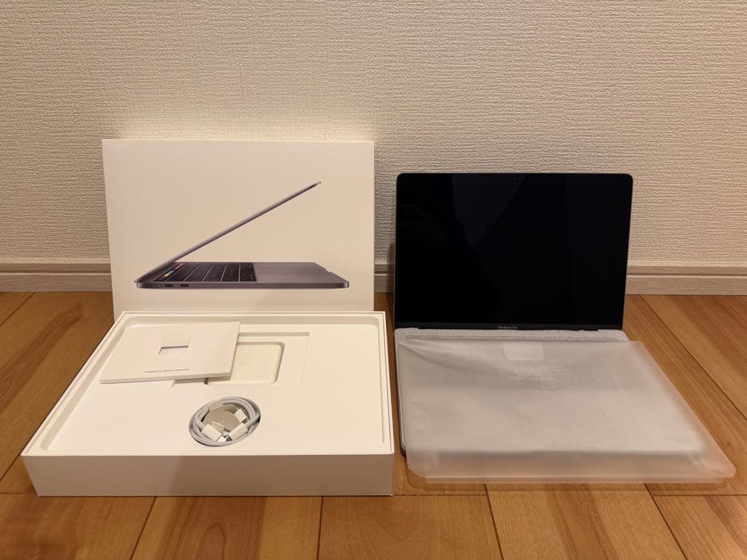 【極美品】Apple MacBook Pro 13-inch MUHP2J/A MacBook Pro Retinaディスプレイ 1400/13.3 MUHP2J/A [スペースグレイ