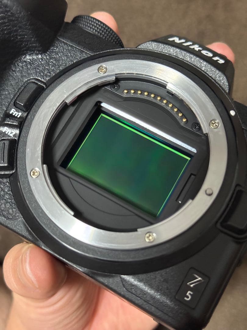 Nikon Z5 ボディ【SDカード、L字プレート付】