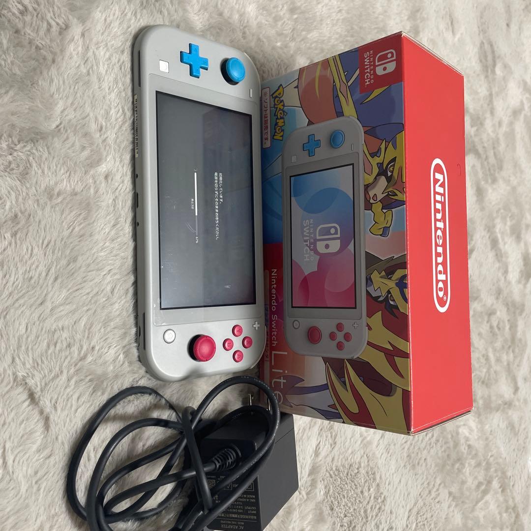 Nintendo Switch Lite ザシアン/ザマゼンタ Amazon.com: Nintendo Switch Lite - Zacian and Zamazenta Edition