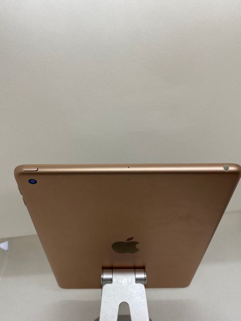 iPad 第6世代 32GB バッテリー83% HJMVR