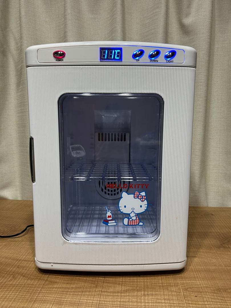 専用★ポータブル保冷温庫25L ハローキティ　当選