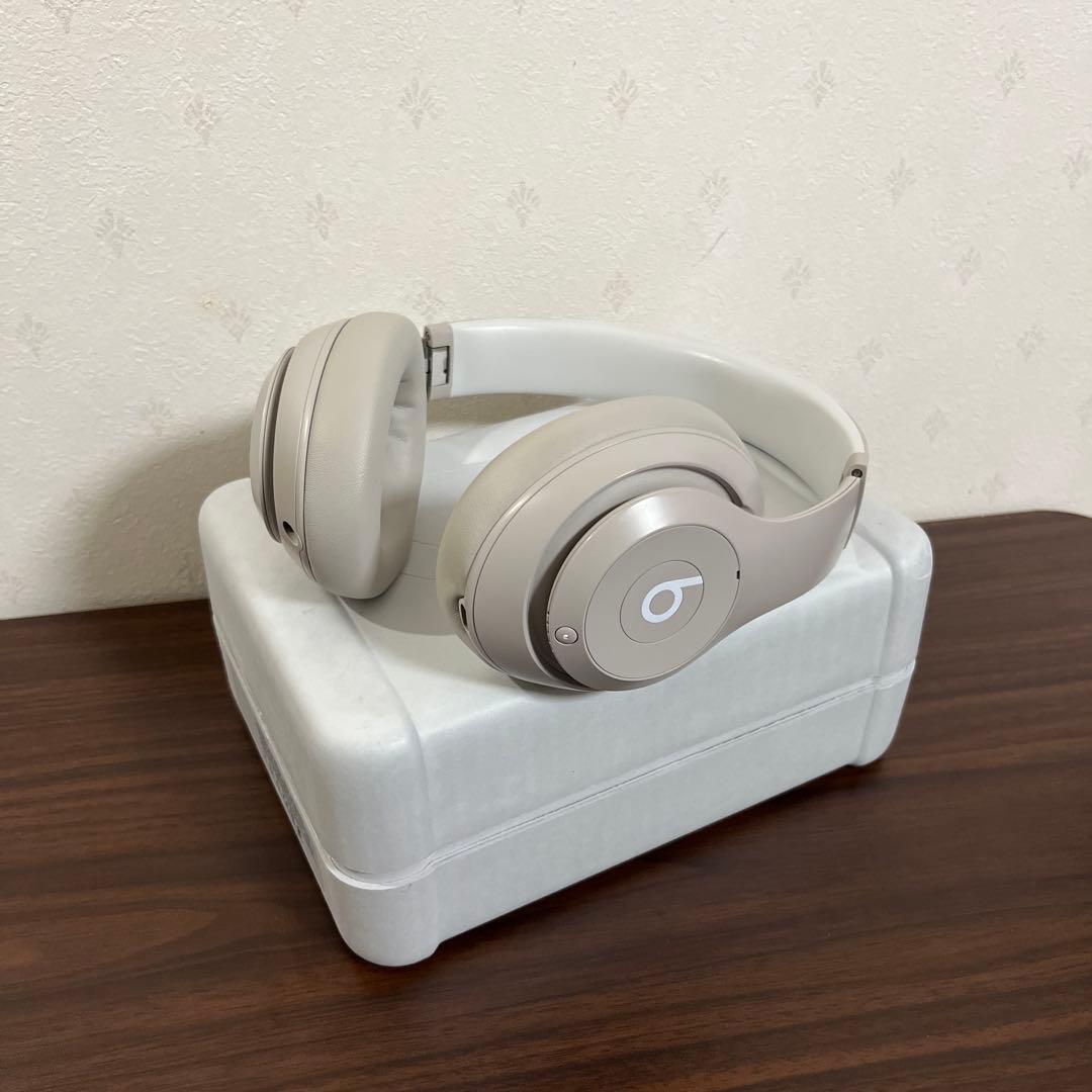 Beats Studio Pro ワイヤレス ノイズキャンセリングヘッドフォン 41em9KnYnUL._SS200_.jpg