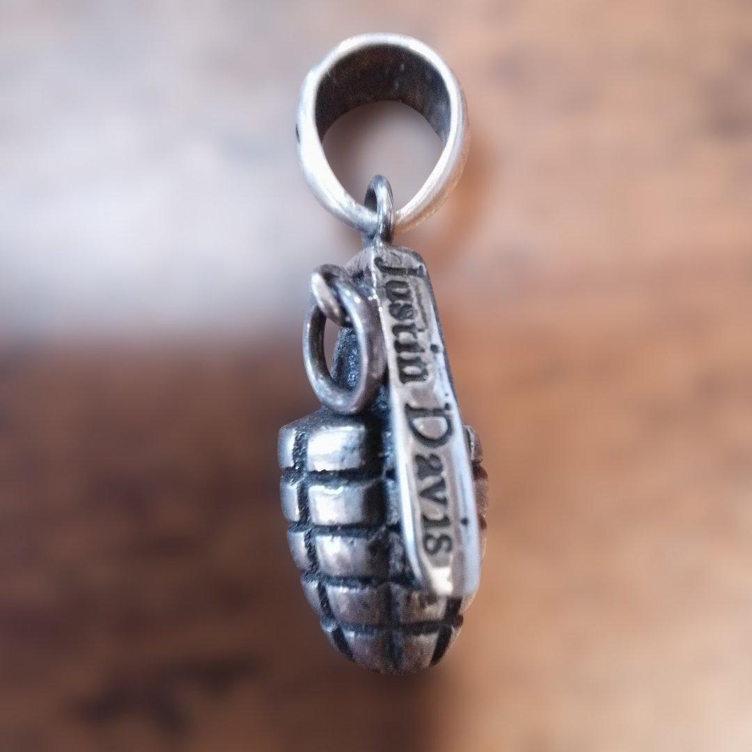 ジャスティンデイビス 手榴弾型ペンダント HAND GRANDADE PENDANT/Justin Davis（ジャスティンデイビス） - DEFI