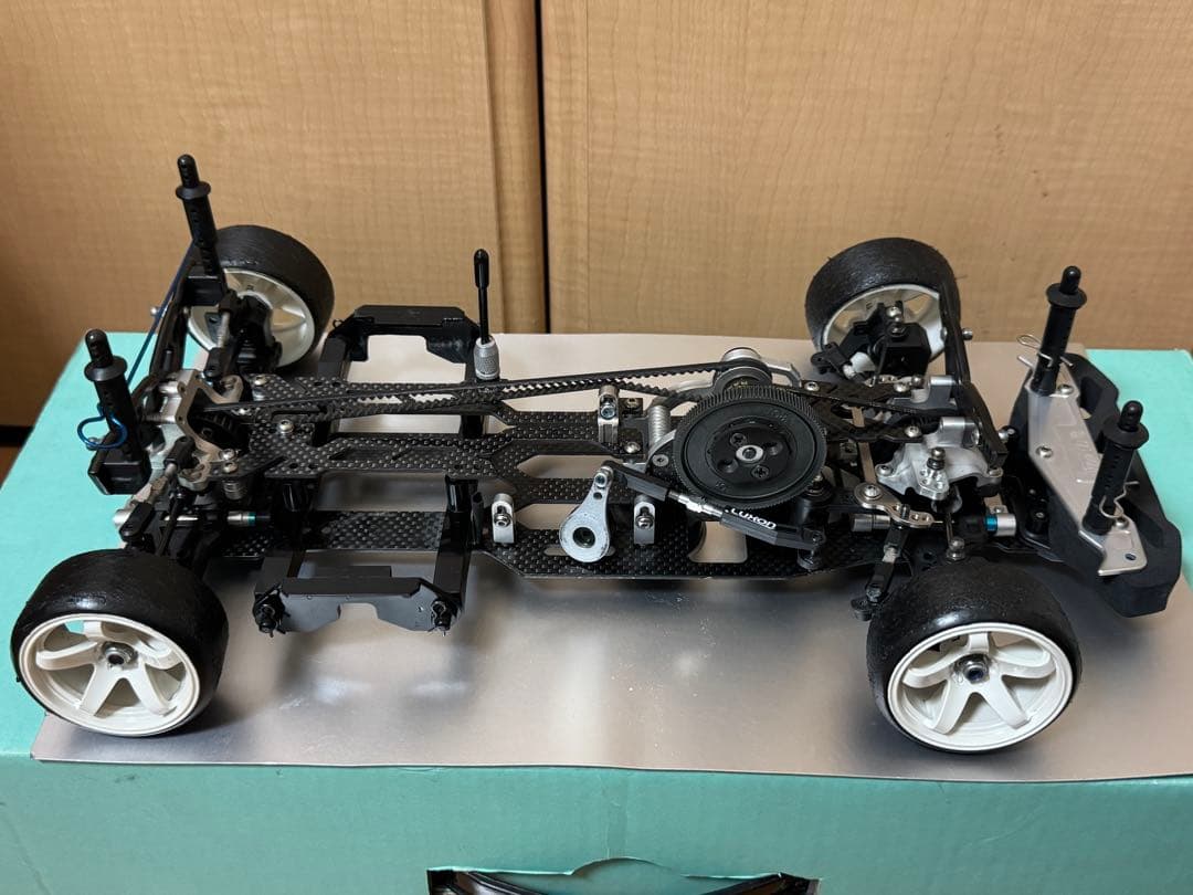 ストリートジャム OTA-R カーボンシャーシ オマケいろいろ - メルカリ