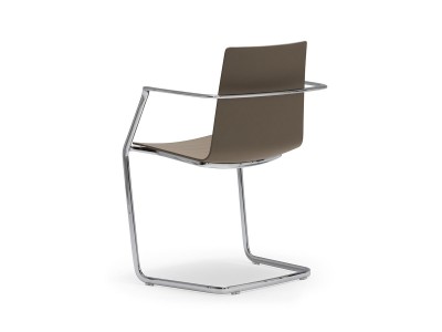 Andreu World / アンドリュー・ワールドのオフィスチェア・デスク